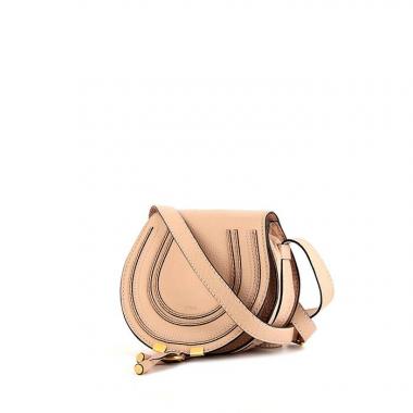 Borsa a tracolla Chloé Marcie mini in pelle martellata rosa pallido