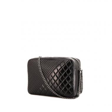 Bolso bandolera Chanel Camera en cuero acolchado negro