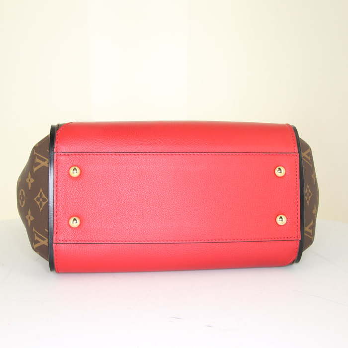 Louis Vuitton Kimono shopping bag in red leather and brown monogram canvas - Detail D4