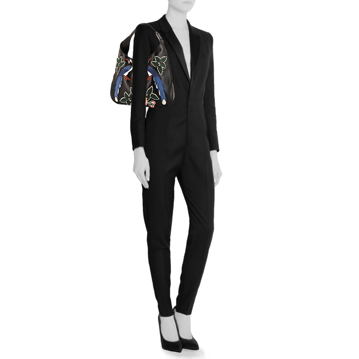 Gucci Dionysus bag worn on the shoulder or carried in the hand in black leather - Detail D1