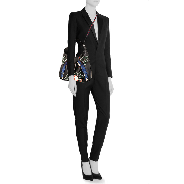 Bolso para llevar al hombro o en la mano Gucci Dionysus en cuero negro - Detail D2