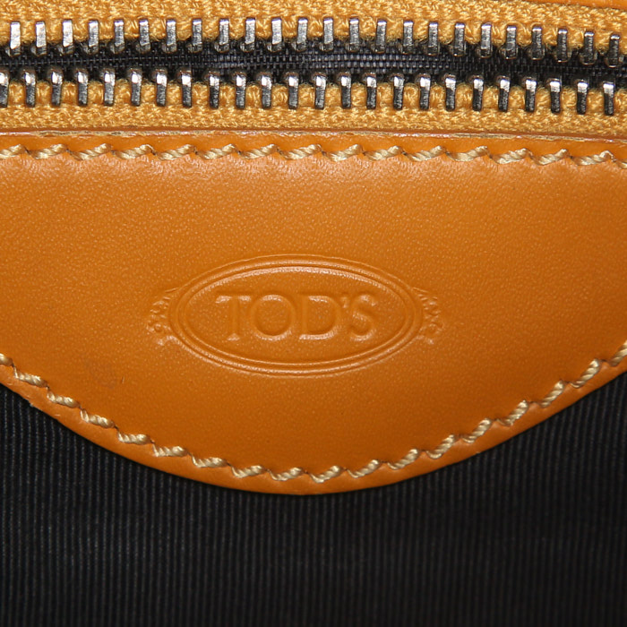 Borsa Tod's in pelle nera - Detail D3