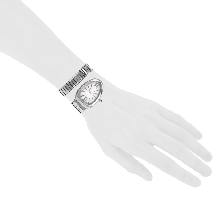 Bulgari Serpenti watch in stainless steel Circa 2010 - Detail D1