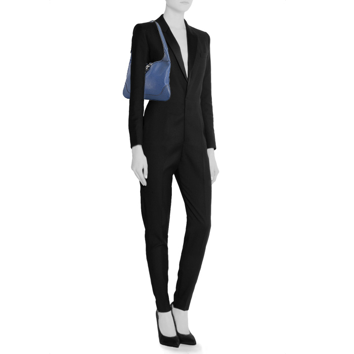 Sac à main Hermès Trim en cuir bleu - Detail D1