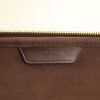 Bolsito de mano Louis Vuitton en lona a cuadros marrón - Detail D4 thumbnail