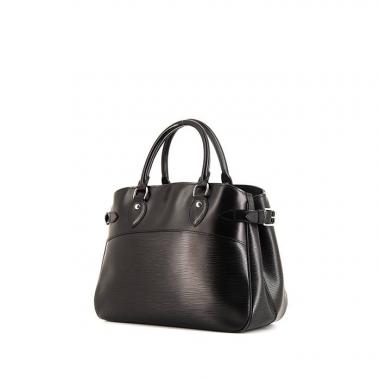 Shopping bag Louis Vuitton Passy in pelle Epi nera