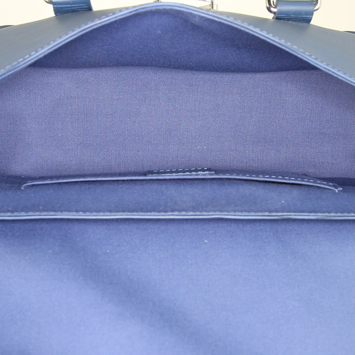 Borsa Louis Vuitton Ségur in pelle Epi blu - Detail D2
