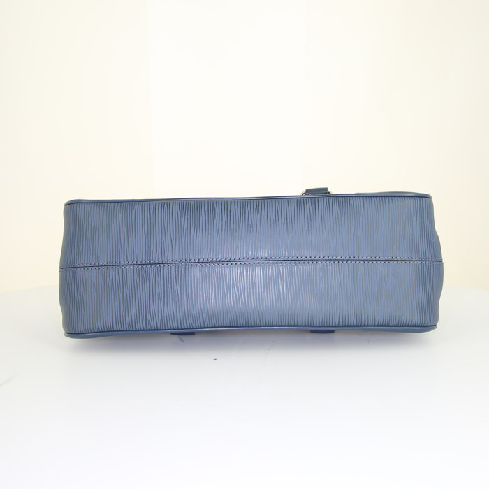 Louis Vuitton Ségur handbag in blue epi leather - Detail D4