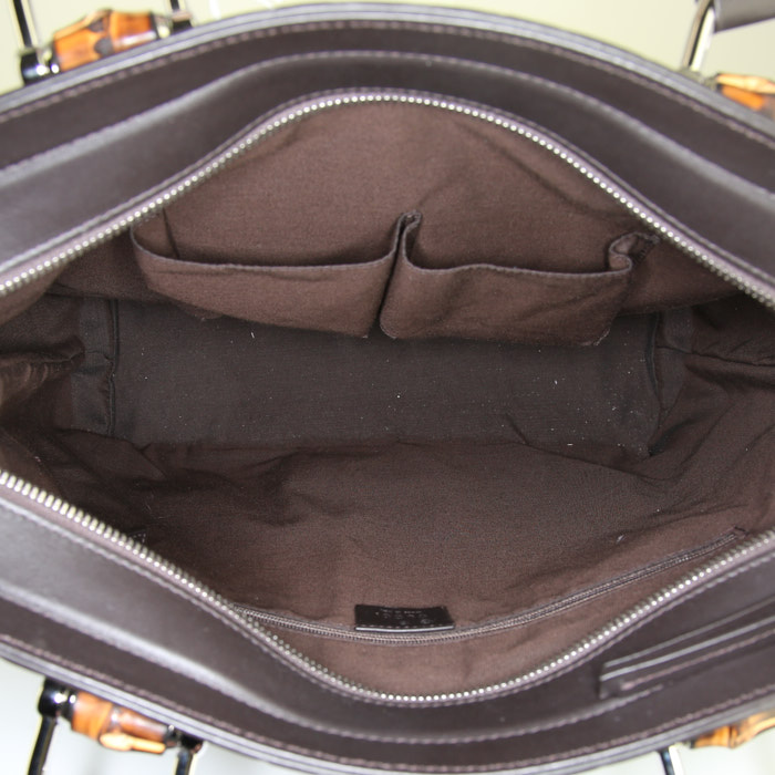 Bolso de mano Gucci Bamboo en cuero Monogram marrón - Detail D2