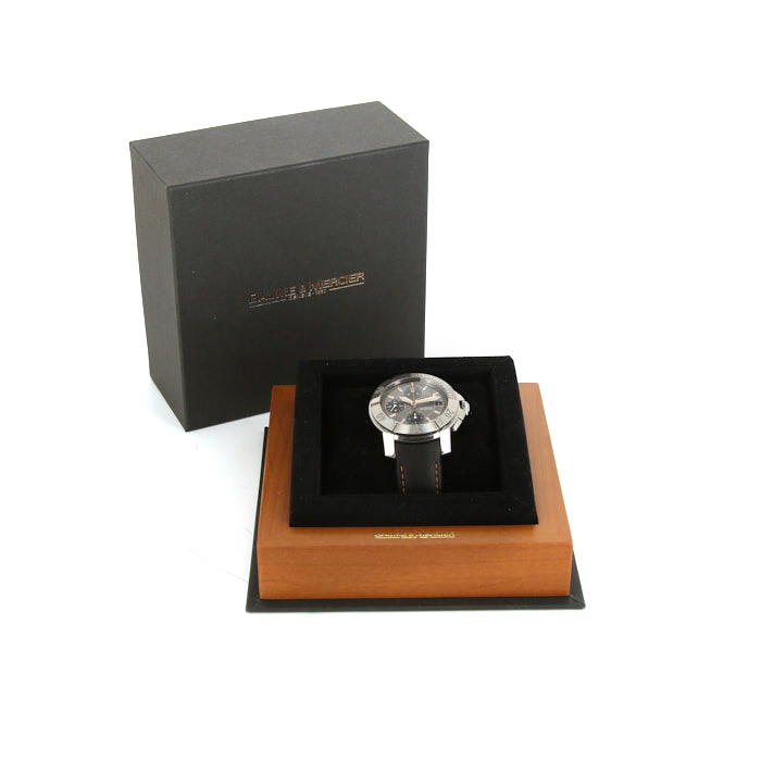 Baume & Mercier Clifton watch in stainless steel Ref:  65405 Circa  2006