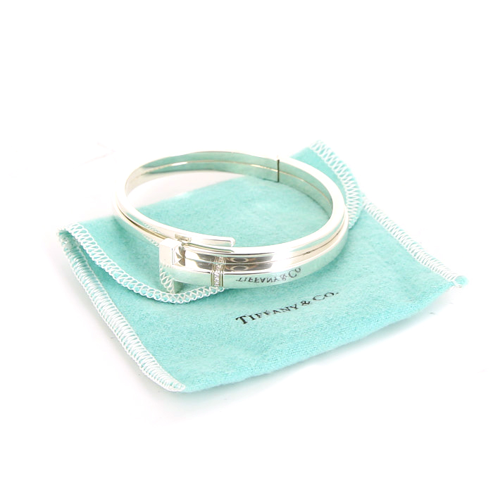 Bracelet jonc ouvrant Tiffany & Co Square en argent et diamants