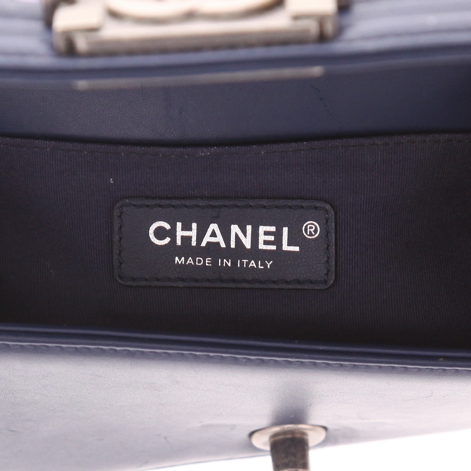 Chanel Boy small shoulder bag in blue-green and purple leather - Detail D2