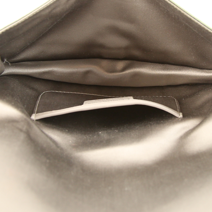 Pochette Dior Cannage en satin gris-vert - Detail D2