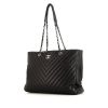 Shopping bag Chanel Grand Shopping in pelle trapuntata a zigzag nera con motivo a spina di pesce - 00pp thumbnail