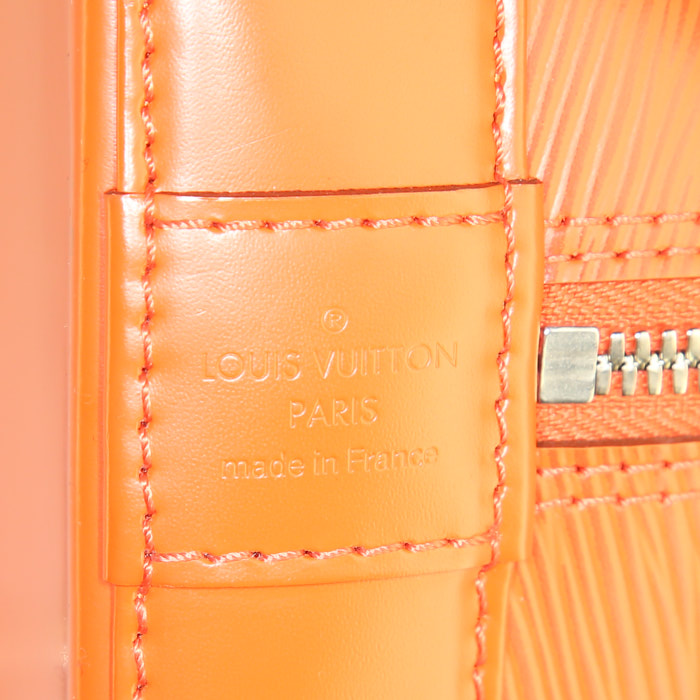 Bolso de mano Louis Vuitton Alma modelo grande en cuero Epi naranja - Detail D3