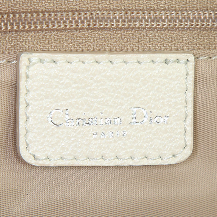 Sac à main Dior Vintage en toile monogram beige et cuir blanc-cassé - Detail D3