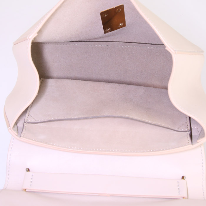 Bolso bandolera Chloé Drew en cuero beige - Detail D2