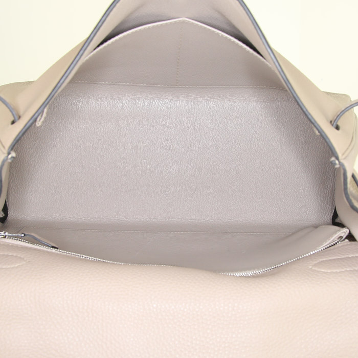 Sac à main Hermes Kelly 32 cm en cuir togo gris-tourterelle - Detail D3