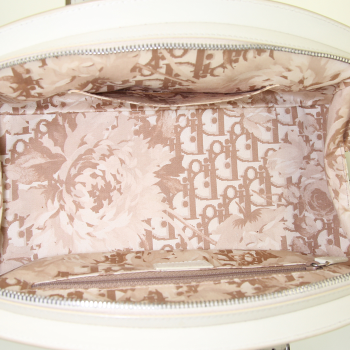 Sac à main Dior Détective en cuir blanc - Detail D2