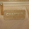 Sac porté épaule ou main Chanel Shopping GST petit modèle en cuir grainé matelassé beige - Detail D3 thumbnail