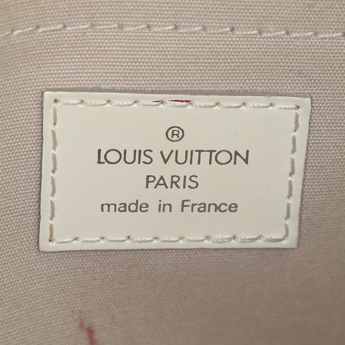 Sac à main Louis Vuitton Bowling en cuir épi blanc-cassé - Detail D3