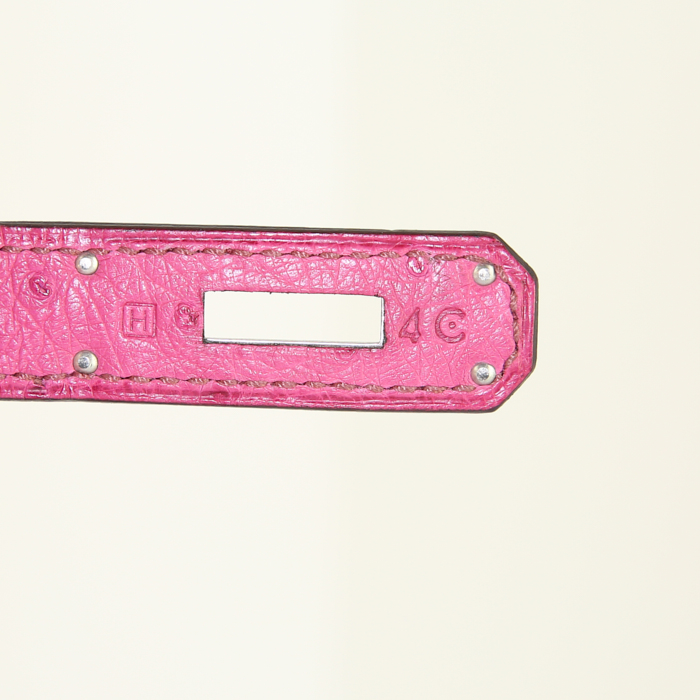 Borsa Hermes Birkin 30 cm in struzzo fuchsia - Detail D4