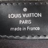 Sac à main Louis Vuitton Brea en cuir épi noir - Detail D4 thumbnail