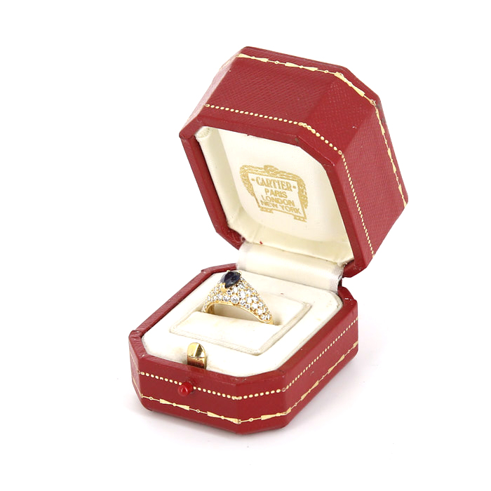 Bague époque années 80 Cartier en or jaune,  diamants et saphir - Detail D2