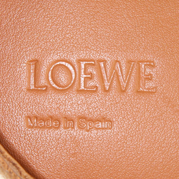 Bolso bandolera Loewe en cuero de obeja volteado y cuero marrón - Detail D3