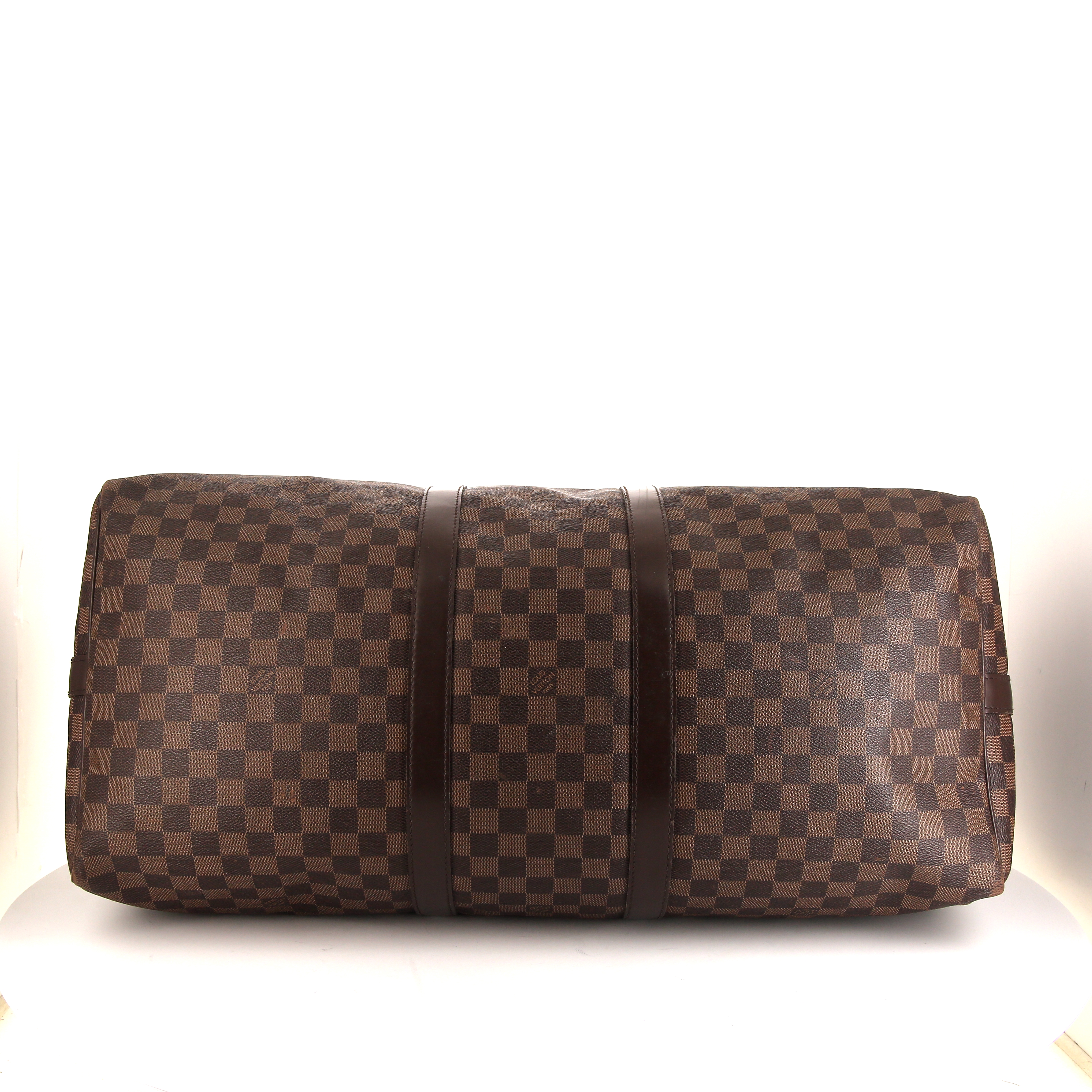 Sac de voyage Louis Vuitton Keepall 55 cm en toile damier enduite marron et cuir marron - Detail D5