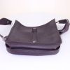 Hermes Evelyne small model shoulder bag in purple togo leather - Detail D4 thumbnail