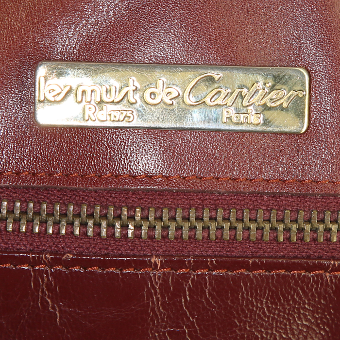 Sac porté épaule ou main Cartier Vintage en cuir bordeaux - Detail D3