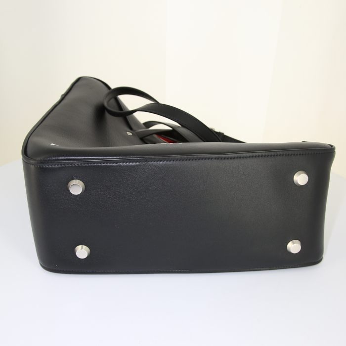 Borsa Balenciaga Triangle Duffle modello grande in pelle nera - Detail D5