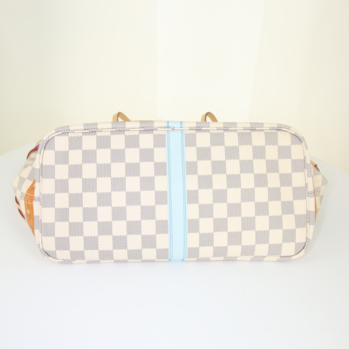 Sac cabas Louis Vuitton Neverfull moyen modèle en toile damier beige et cuir naturel - Detail D4