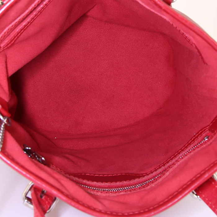 Shopping bag Louis Vuitton Bucket in pelle Epi rossa - Detail D2