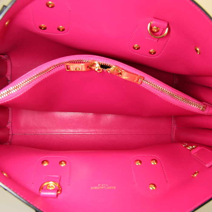 Bolso de mano Saint Laurent Sac de jour en cuero negro - Detail D3