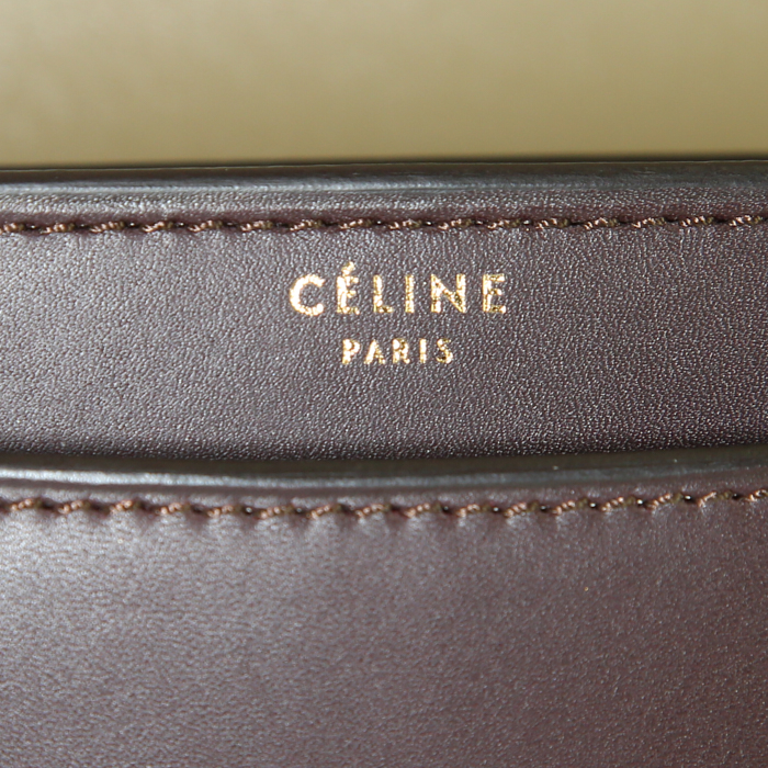 Sac à main Céline Classic Box en cuir aubergine - Detail D3