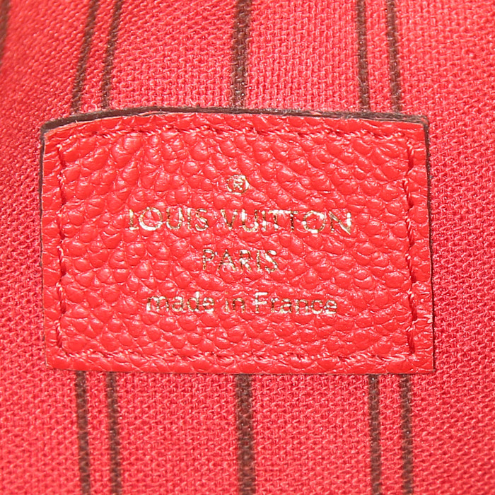 Bolso bandolera Louis Vuitton Metis en cuero monogram huella rojo y cuero granulado rojo - Detail D4