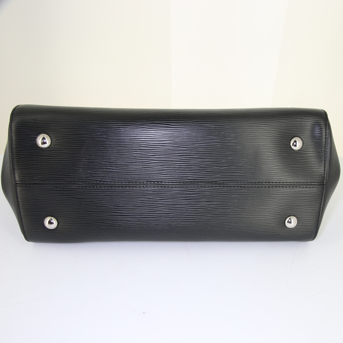 Sac porté épaule ou main Louis Vuitton Marly MM en cuir épi noir - Detail D5