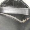 Bolso para llevar al hombro Hermès Martine en cuero box negro - Detail D2 thumbnail