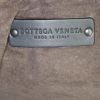 Bottega Veneta shoulder bag in grey intrecciato leather - Detail D4 thumbnail