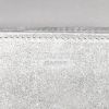 Borsa a tracolla Saint Laurent Lulu in camoscio grigio - Detail D3 thumbnail