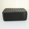 Saint Laurent Vicky shoulder bag in black quilted leather - Detail D4 thumbnail