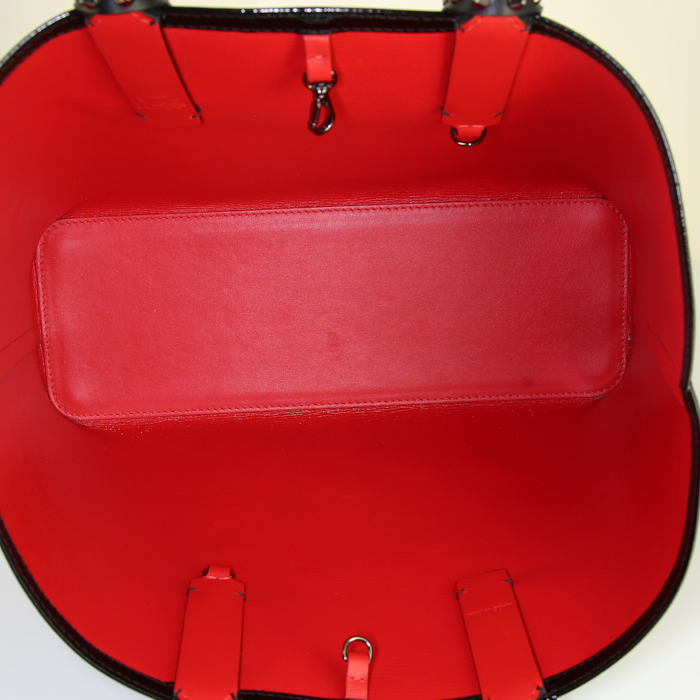 Shopping bag Christian Louboutin Cabata in pelle lucida bicolore nera e rossa con borchie - Detail D2