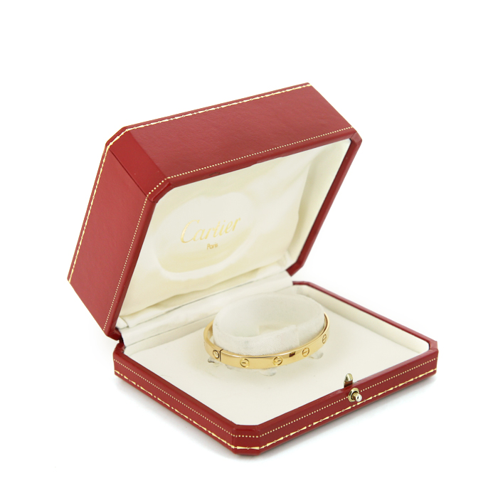 Brazalete Cartier Love en oro amarillo - Detail D2