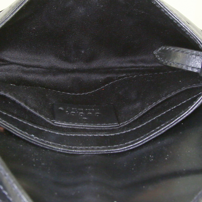 Bolso de mano Gucci Reins en cuero negro - Detail D2