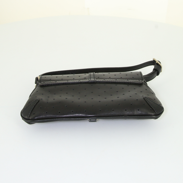 Gucci Reins handbag in black leather - Detail D4