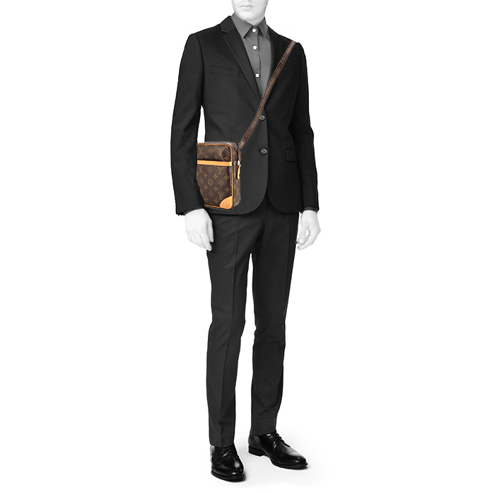 Sac bandoulière Louis Vuitton Danube	 en toile monogram marron et cuir naturel - Detail D1