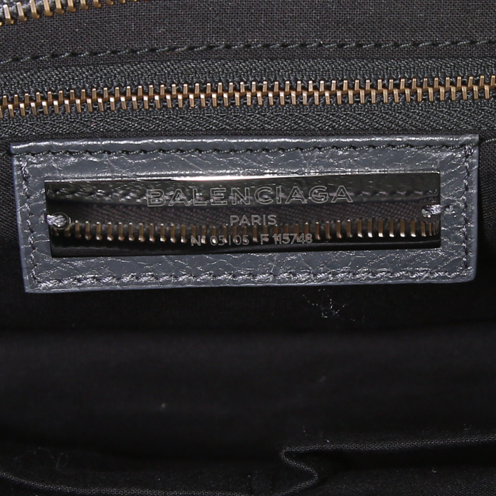 Balenciaga Classic City bag in grey leather - Detail D4