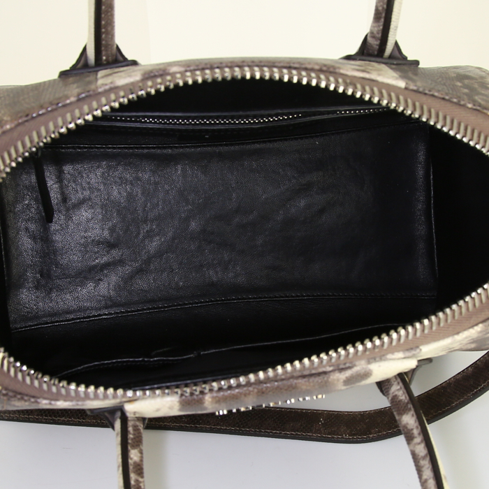 Borsa da spalla o a mano Givenchy Antigona in pitone beige e marrone - Detail D3